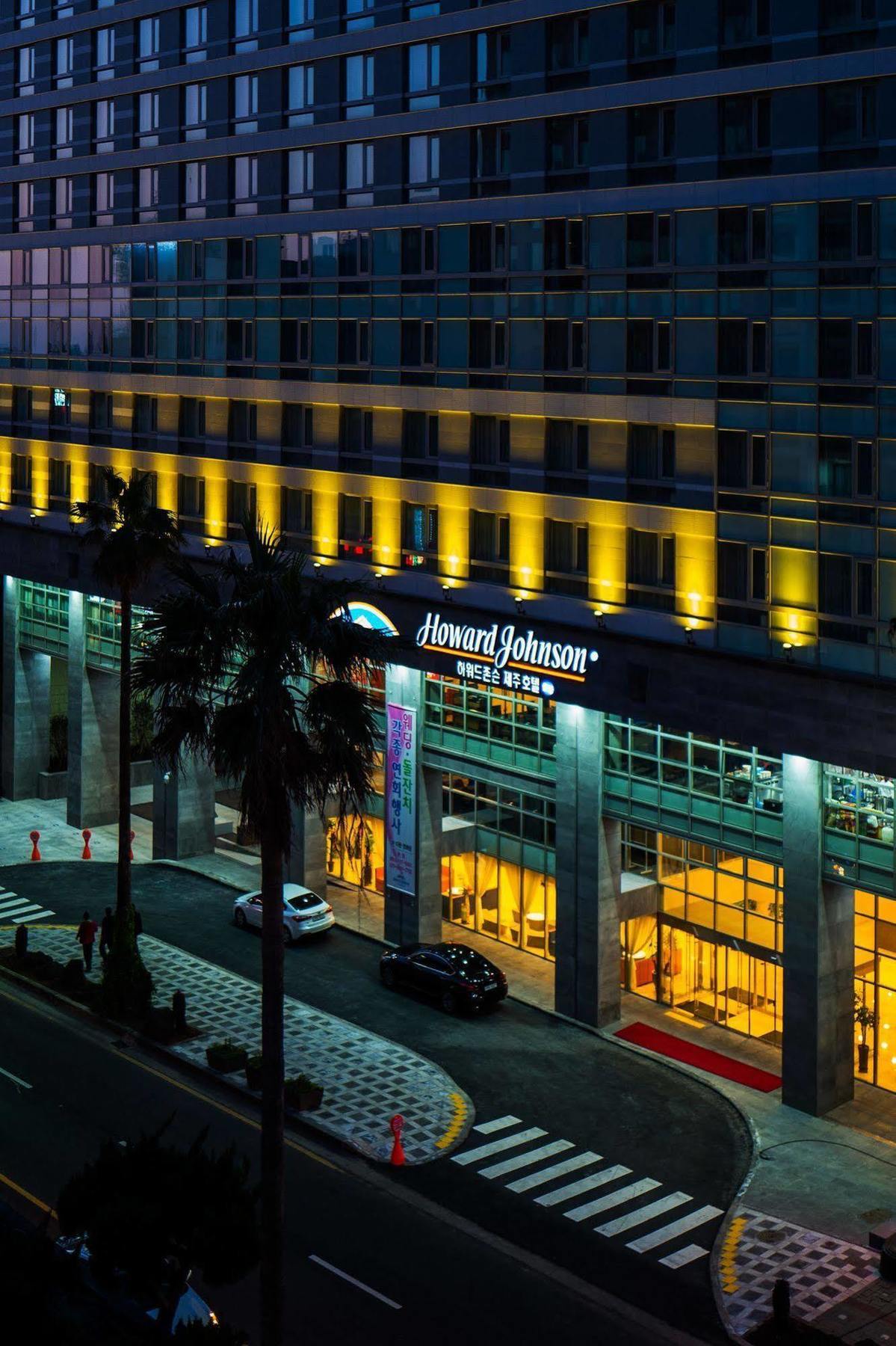 Gloucester Hotel Чечжу Екстер'єр фото